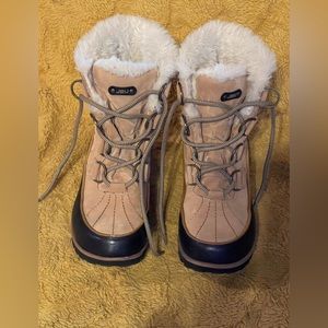 BRAND NEW TAN JBU BOOTS